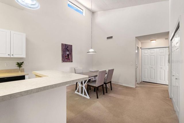 185 PEARL LAKE CAUSEWAY 214, Altamonte Springs, FL 32714