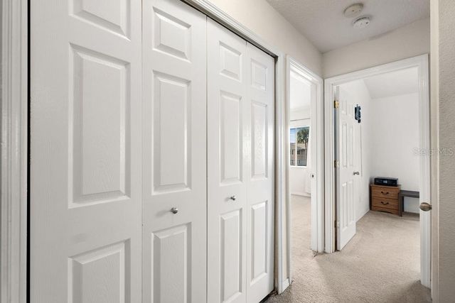 185 PEARL LAKE CAUSEWAY 214, Altamonte Springs, FL 32714