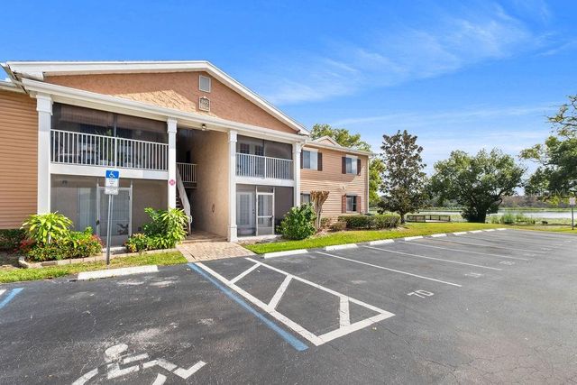 185 PEARL LAKE CAUSEWAY 214, Altamonte Springs, FL 32714