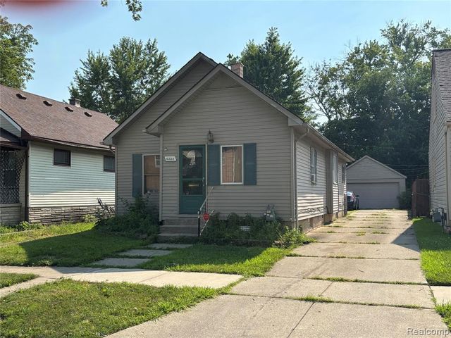 6358 Heyden Street, Detroit, MI 48228
