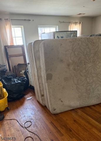 328 Hawthorne Ave, Newark City, NJ 07112