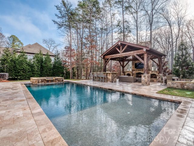 6051 Hemby Road, Weddington, NC 28104