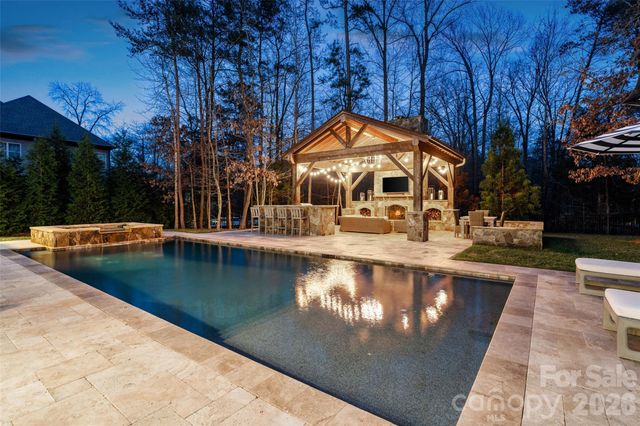 6051 Hemby Road, Weddington, NC 28104