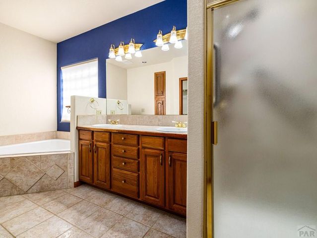 1107 S Papago Dr, Pueblo West, CO 81007