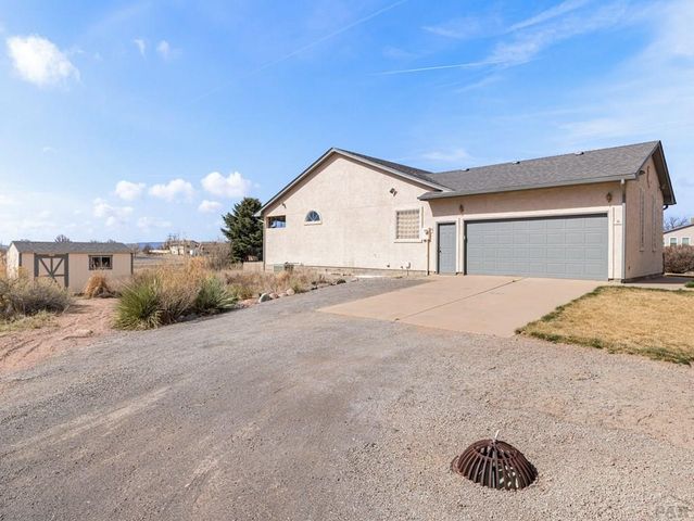 1107 S Papago Dr, Pueblo West, CO 81007
