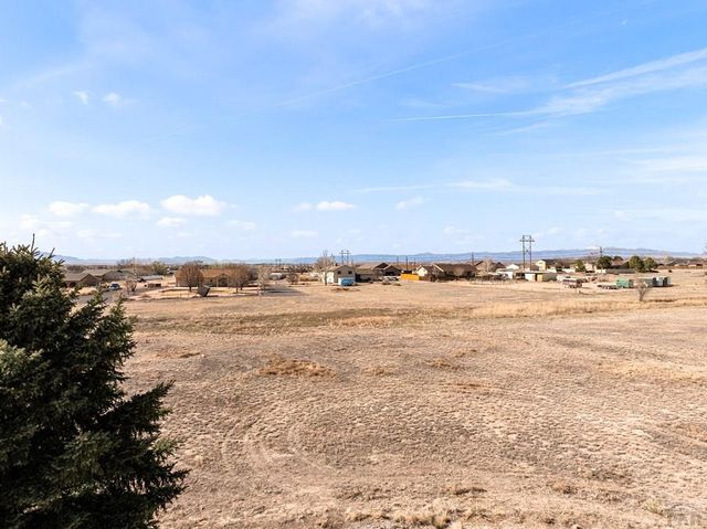 1107 S Papago Dr, Pueblo West, CO 81007