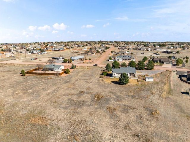 1107 S Papago Dr, Pueblo West, CO 81007