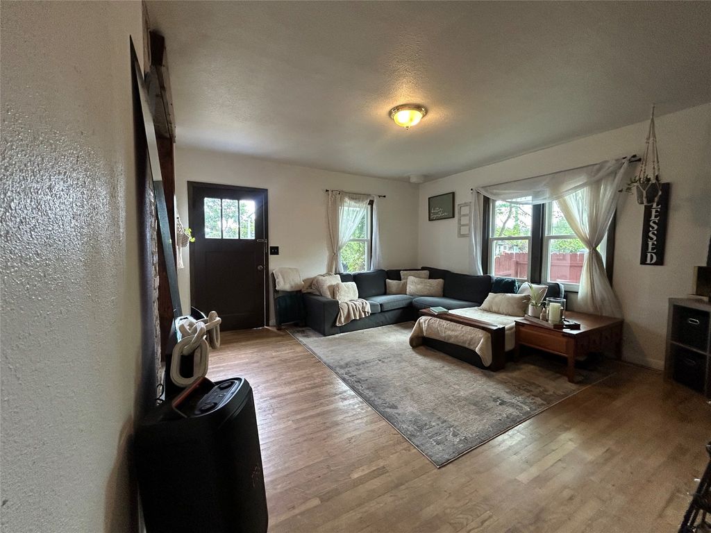 Image 10 of property listing at 2001 S 14th Street W, Missoula, MT 59801