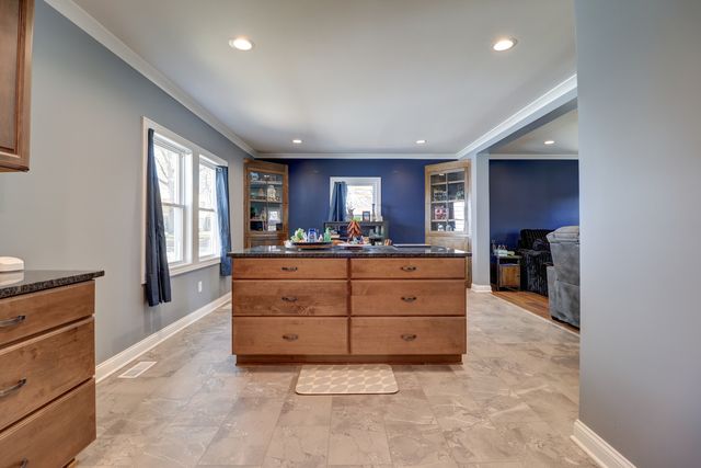 1501 1st Avenue, Sterling, IL 61081