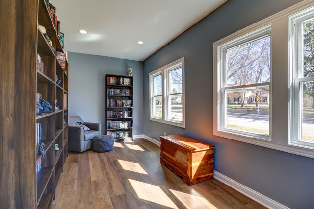 1501 1st Avenue, Sterling, IL 61081