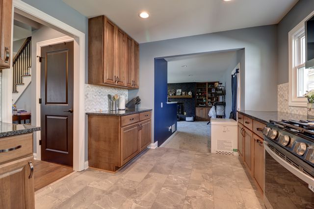 1501 1st Avenue, Sterling, IL 61081