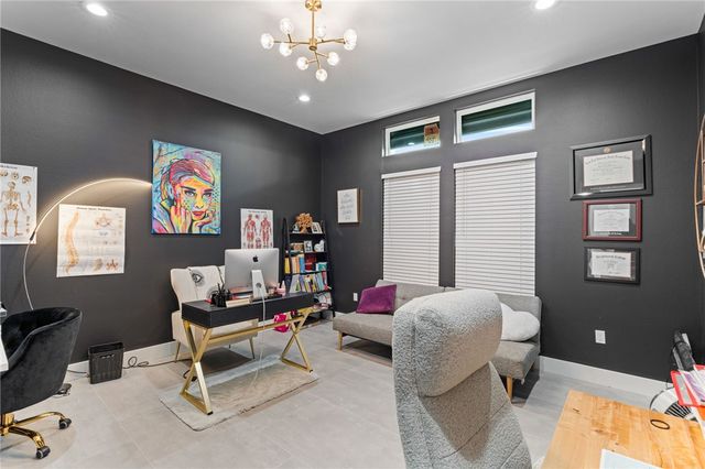 2426 Loxley Dr, Corpus Christi, TX 78415