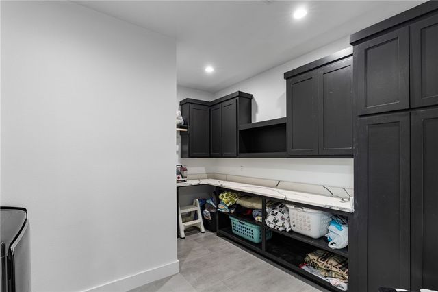 2426 Loxley Dr, Corpus Christi, TX 78415