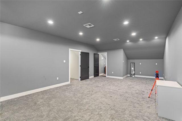 2426 Loxley Dr, Corpus Christi, TX 78415