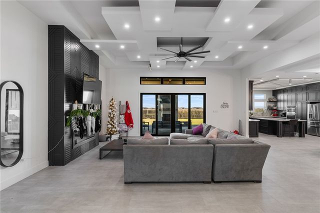 2426 Loxley Dr, Corpus Christi, TX 78415