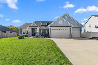 5640 Richwood LANE, Racine, WI 53402
