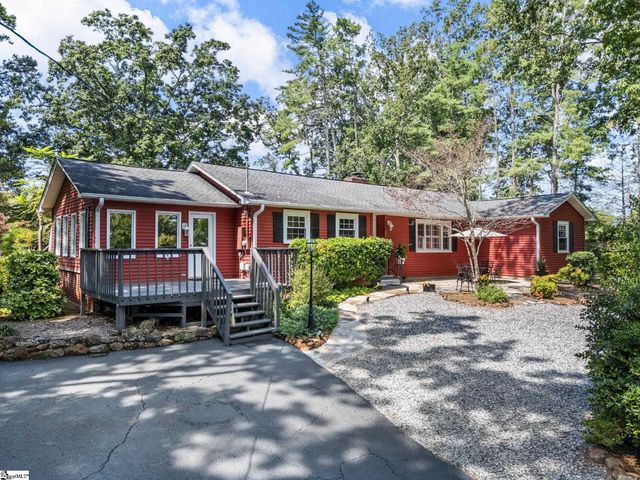 233 W Durham Street, Landrum, SC 29356