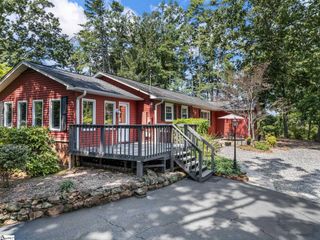 233 W Durham Street, Landrum, SC 29356