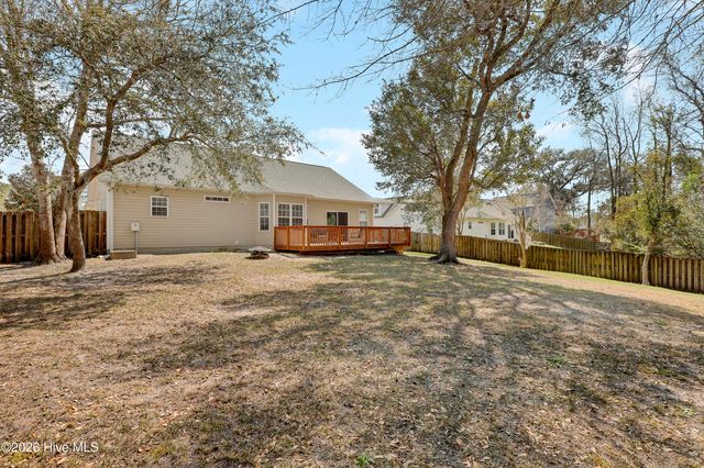 203 Everett Yopp Drive, Sneads Ferry, NC 28460