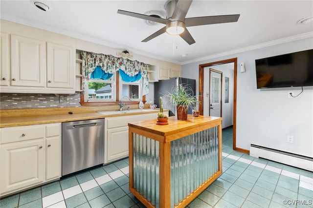 12418 Gravelbrook Rd, South Prince George, VA 23805