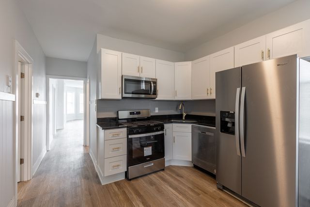 4340 W Shakespeare Avenue 2, Chicago, IL 60639