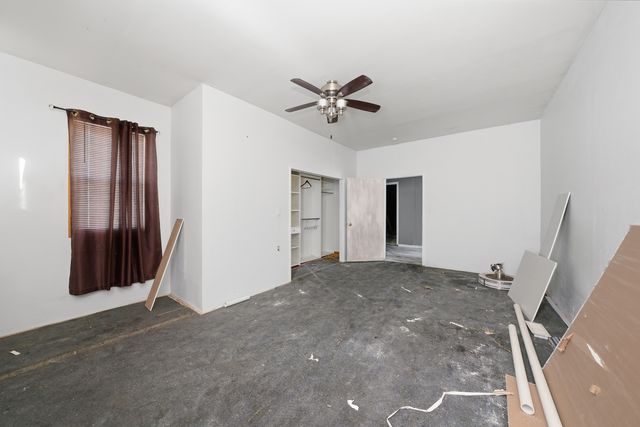 8750 S Princeton Avenue, Chicago, IL 60620