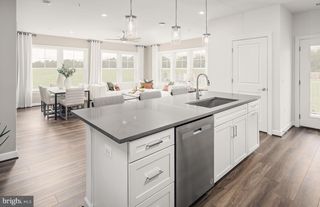 5800 MOONSTONE WAY #1, Haymarket, VA 20169