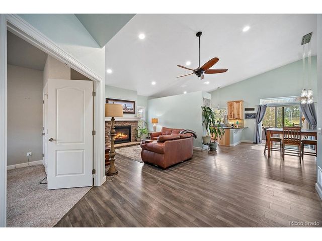 1101 Ptarmigan Dr, Woodland Park, CO 80863