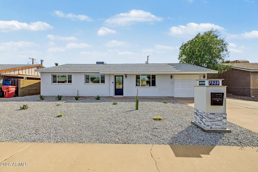 7525 E MORELAND Street, Scottsdale, AZ 85257 — exterior