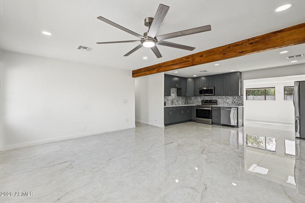 7525 E MORELAND Street, Scottsdale, AZ 85257 — photo 2