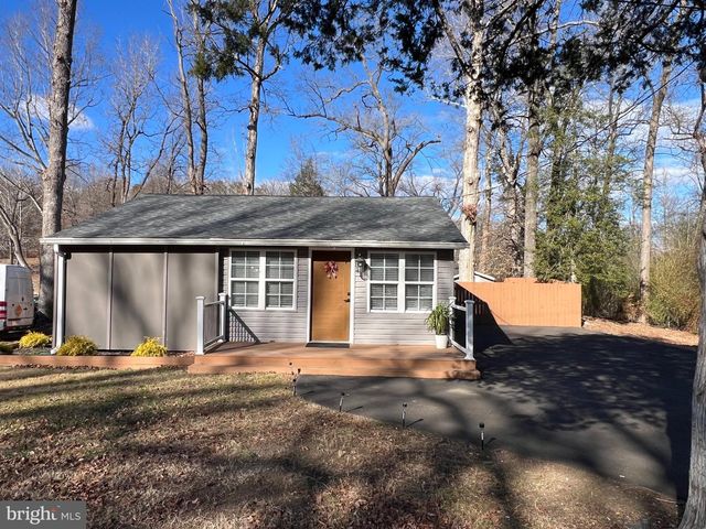 33 GEORGE MASON ROAD, Stafford, VA 22554