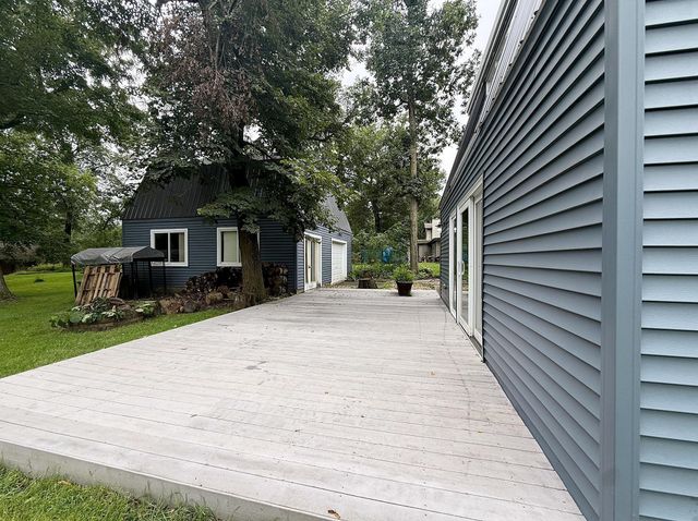 1710 Cherry Lane, Cedar Falls, IA 50613