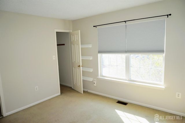 62 Colleen Court, South Brunswick, NJ 08824