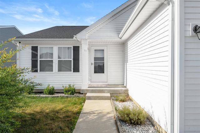 8076 Lausen Lane, Richland, MI 49083