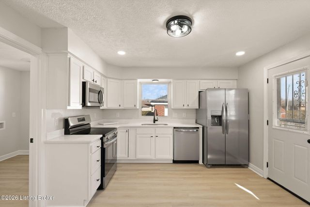 2617 Neblett Ave, Louisville, KY 40216