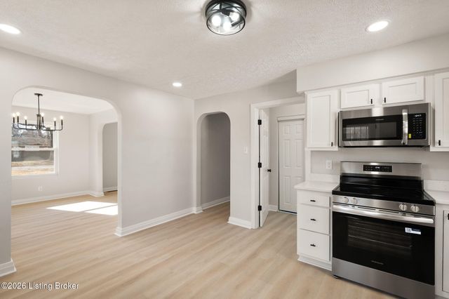 2617 Neblett Ave, Louisville, KY 40216