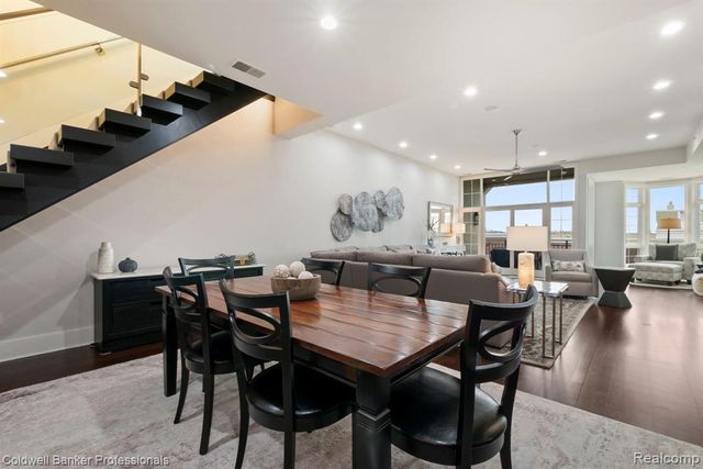 801 W Ann Arbor Trail 306, Plymouth, MI 48170