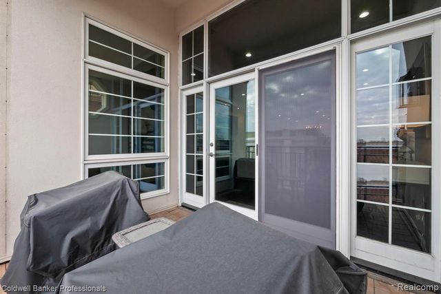 801 W Ann Arbor Trail 306, Plymouth, MI 48170