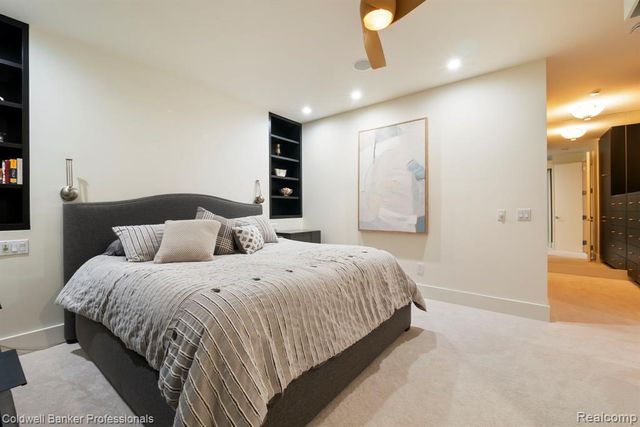 801 W Ann Arbor Trail 306, Plymouth, MI 48170