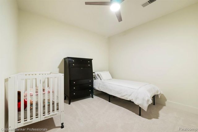 801 W Ann Arbor Trail 306, Plymouth, MI 48170