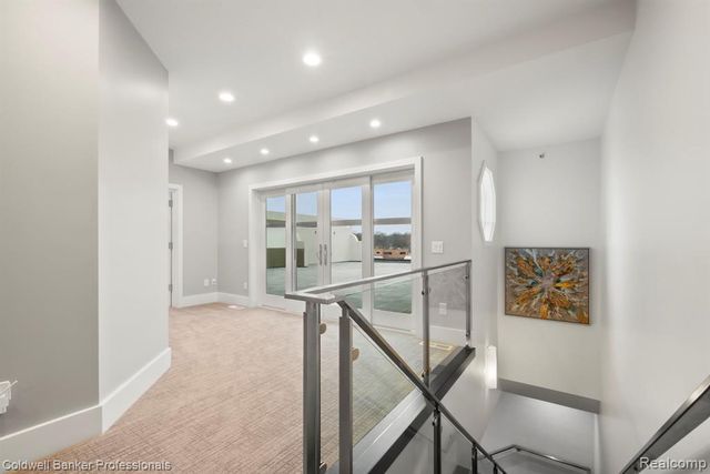 801 W Ann Arbor Trail 306, Plymouth, MI 48170