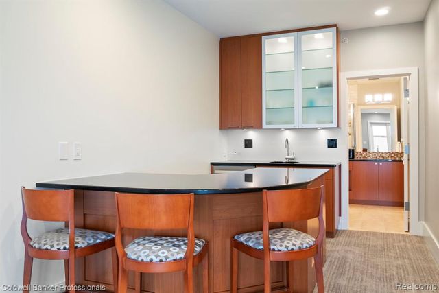 801 W Ann Arbor Trail 306, Plymouth, MI 48170