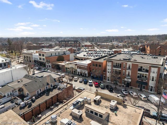 801 W Ann Arbor Trail 306, Plymouth, MI 48170