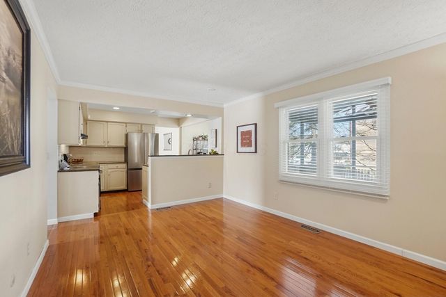 1278 Amol Lane, Columbus, OH 43235