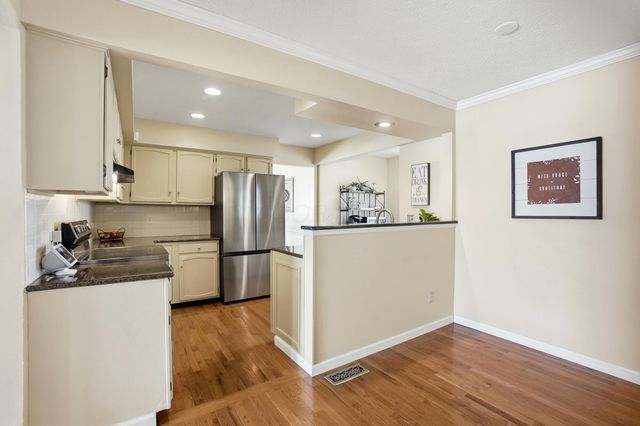 1278 Amol Lane, Columbus, OH 43235