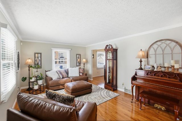 1278 Amol Lane, Columbus, OH 43235