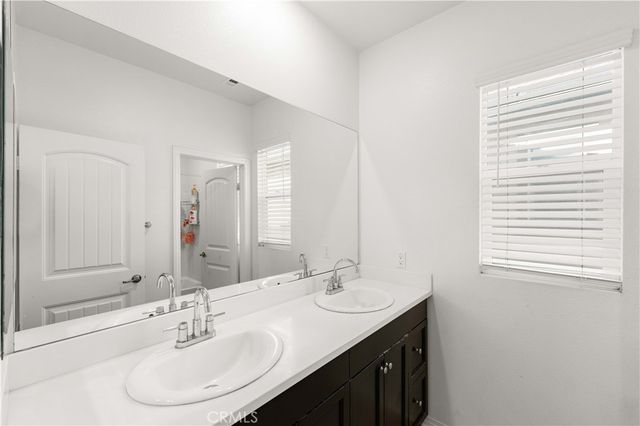 8636 Bay Laurel, Chino, CA 91708