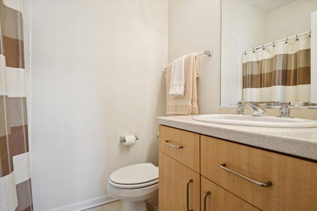 1219 N Sedgwick Street, Chicago, IL 60610