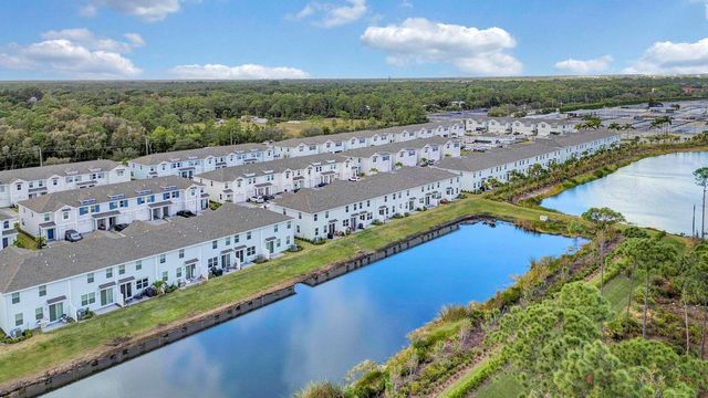 5748 SE Edgewater Circle, Stuart, FL 34997