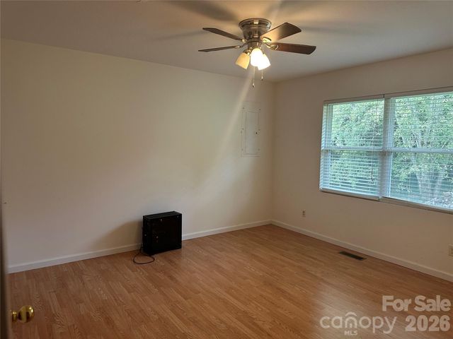 6 Kendrick Court, Flat Rock, NC 28731